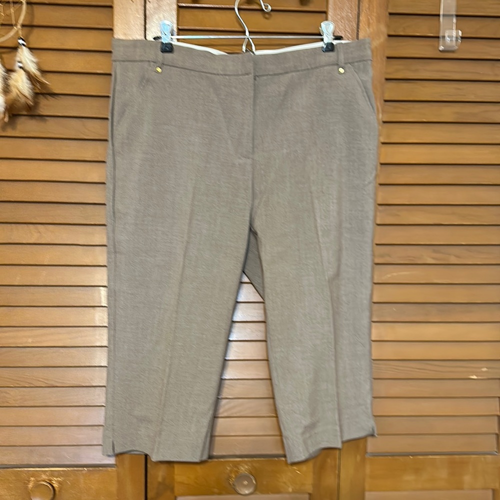 Mid length shorts